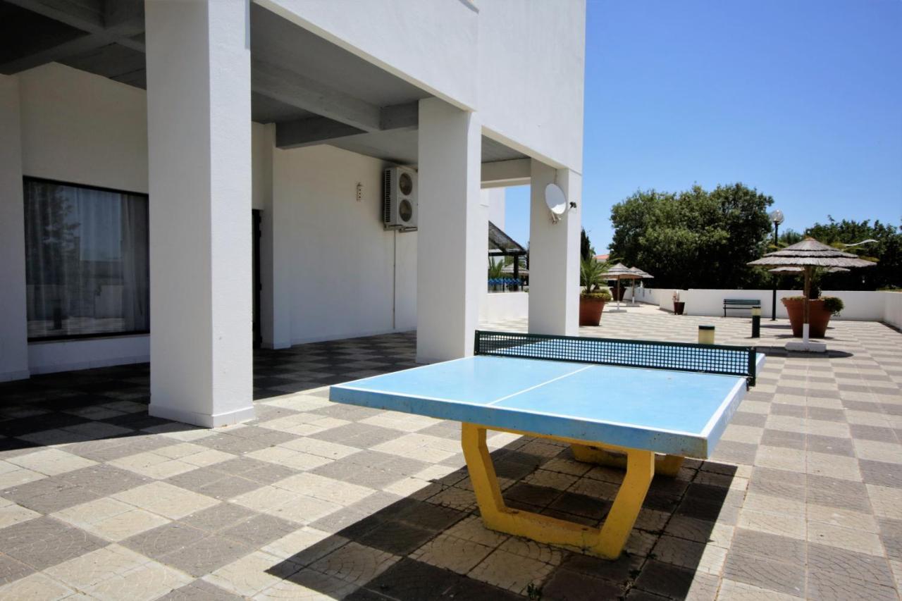 Sea View Apartment - 3 Swimming Pool & Fitness Albufeira Buitenkant foto