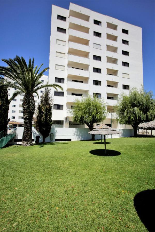 Sea View Apartment - 3 Swimming Pool & Fitness Albufeira Buitenkant foto