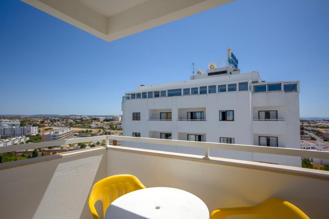 Sea View Apartment - 3 Swimming Pool & Fitness Albufeira Buitenkant foto