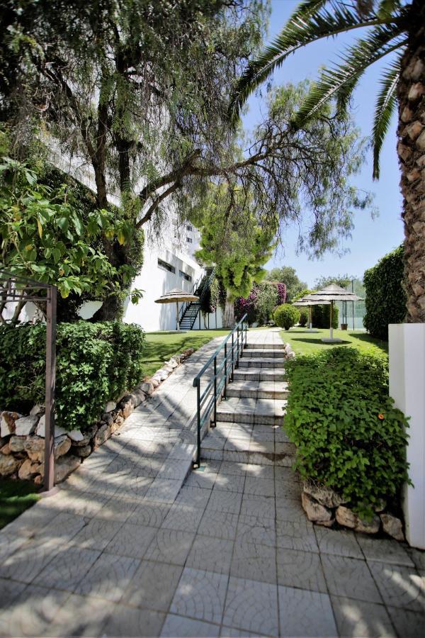 Sea View Apartment - 3 Swimming Pool & Fitness Albufeira Buitenkant foto